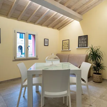Casina Rossa *